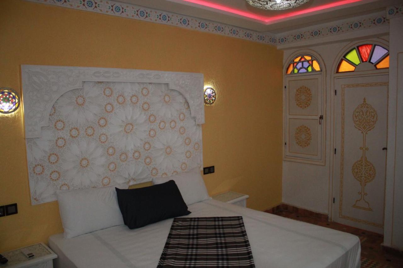 Riad Golf Stinia 2 แมกเนส ภายนอก รูปภาพ
