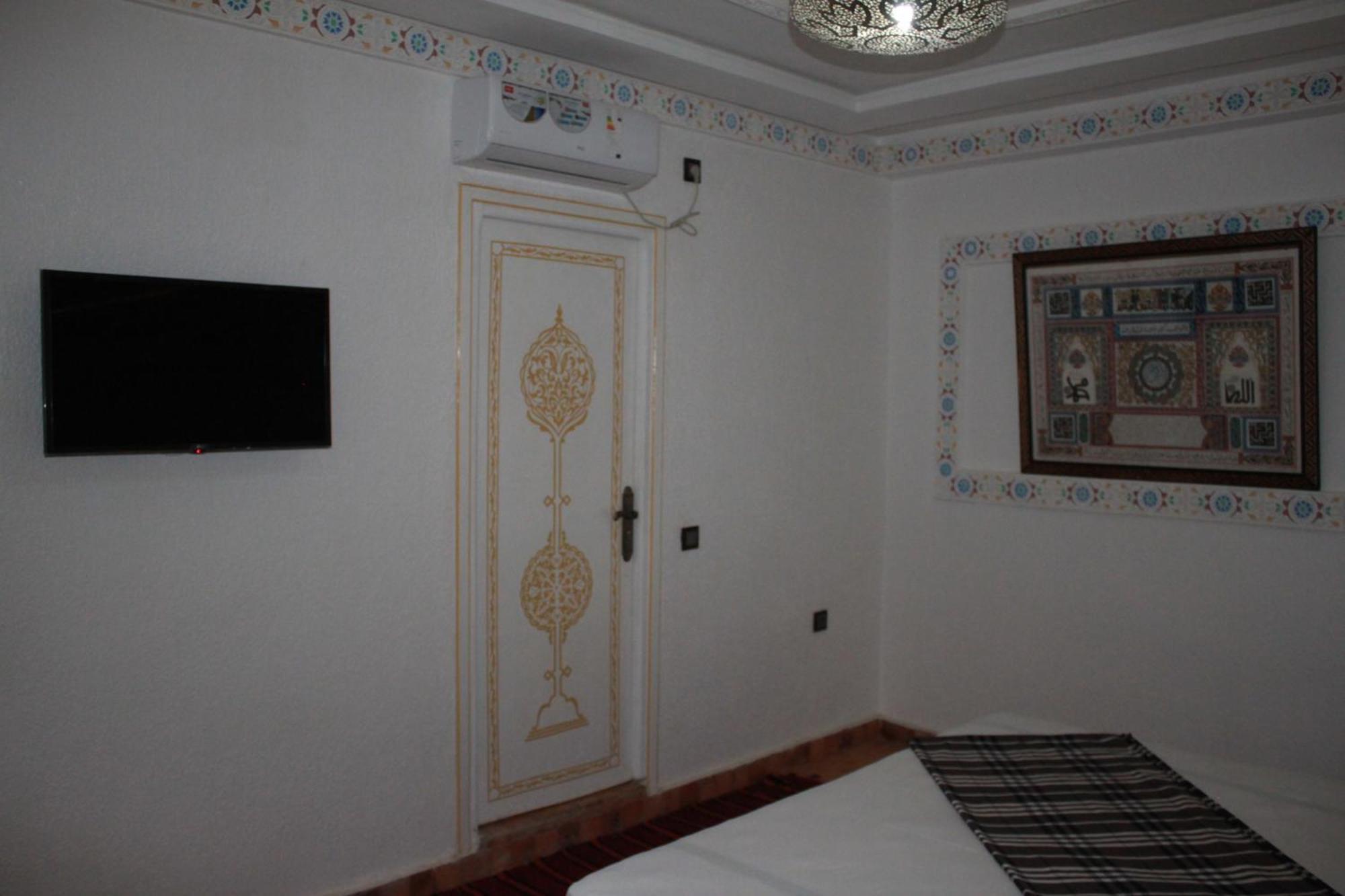 Riad Golf Stinia 2 แมกเนส ภายนอก รูปภาพ