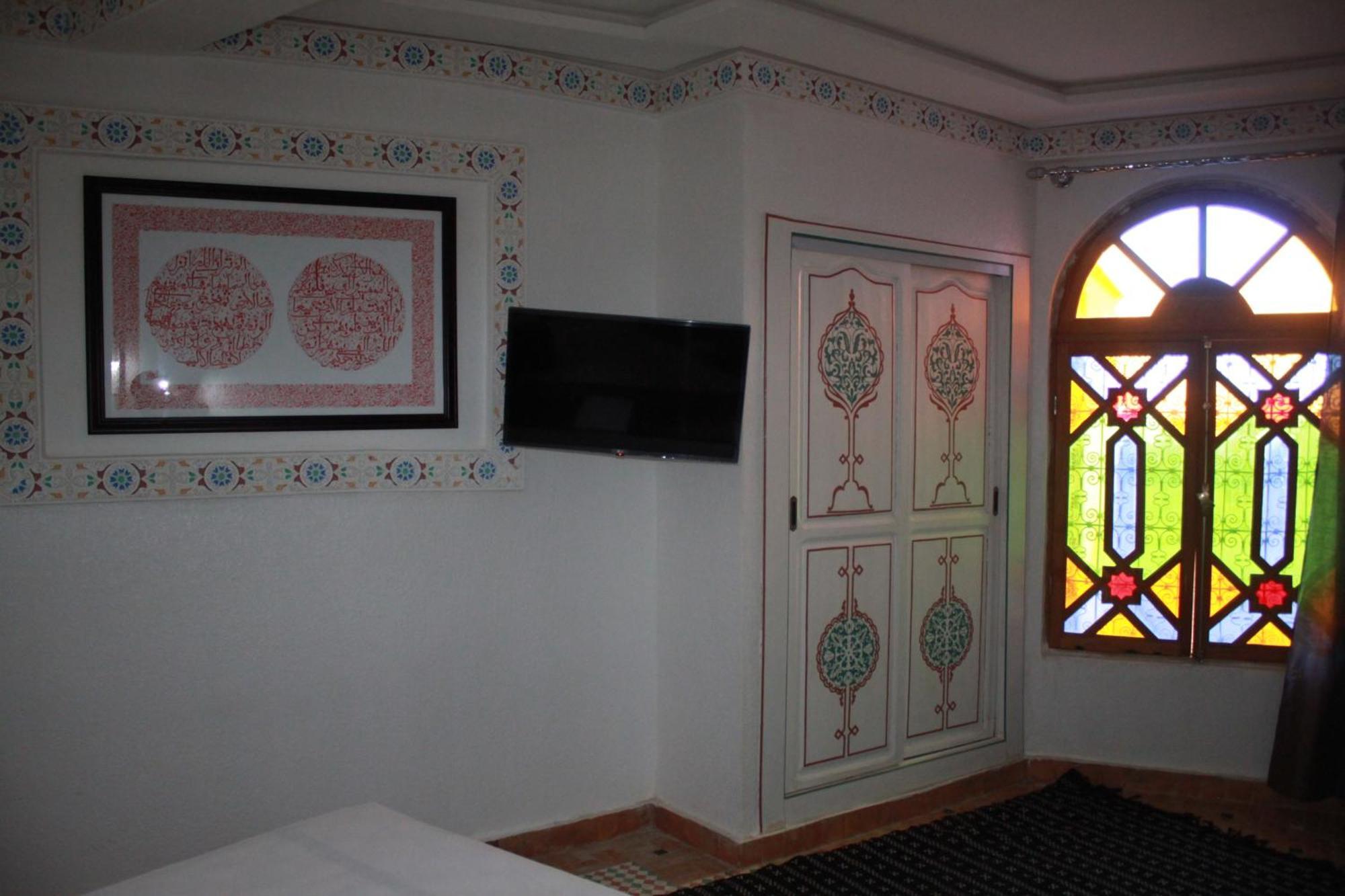 Riad Golf Stinia 2 แมกเนส ภายนอก รูปภาพ