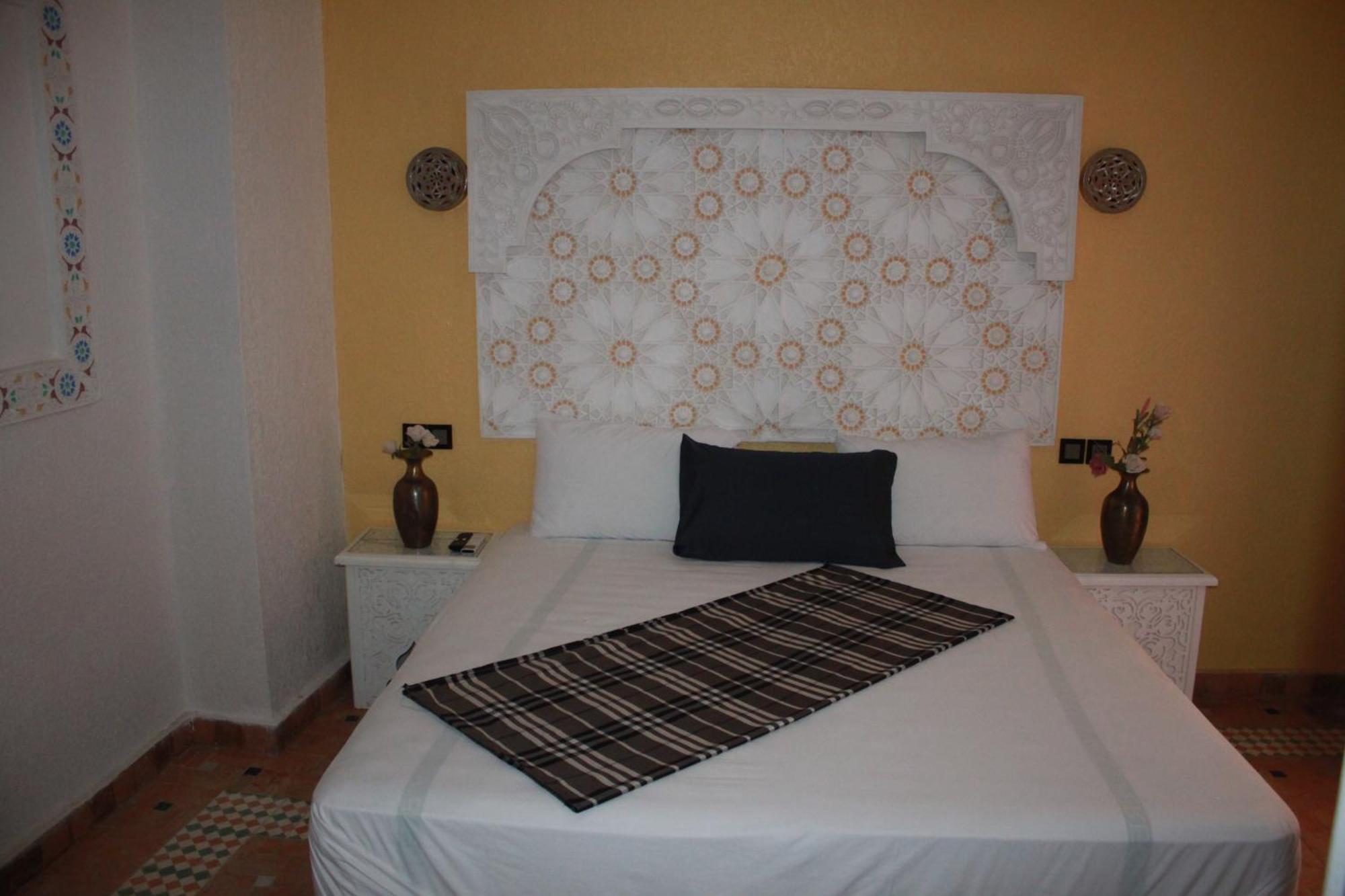 Riad Golf Stinia 2 แมกเนส ภายนอก รูปภาพ