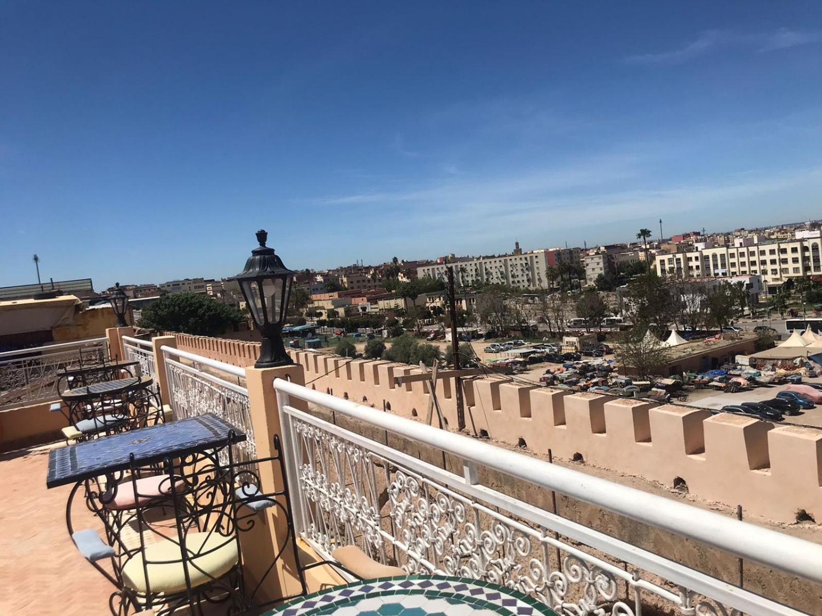 Riad Golf Stinia 2 แมกเนส ภายนอก รูปภาพ