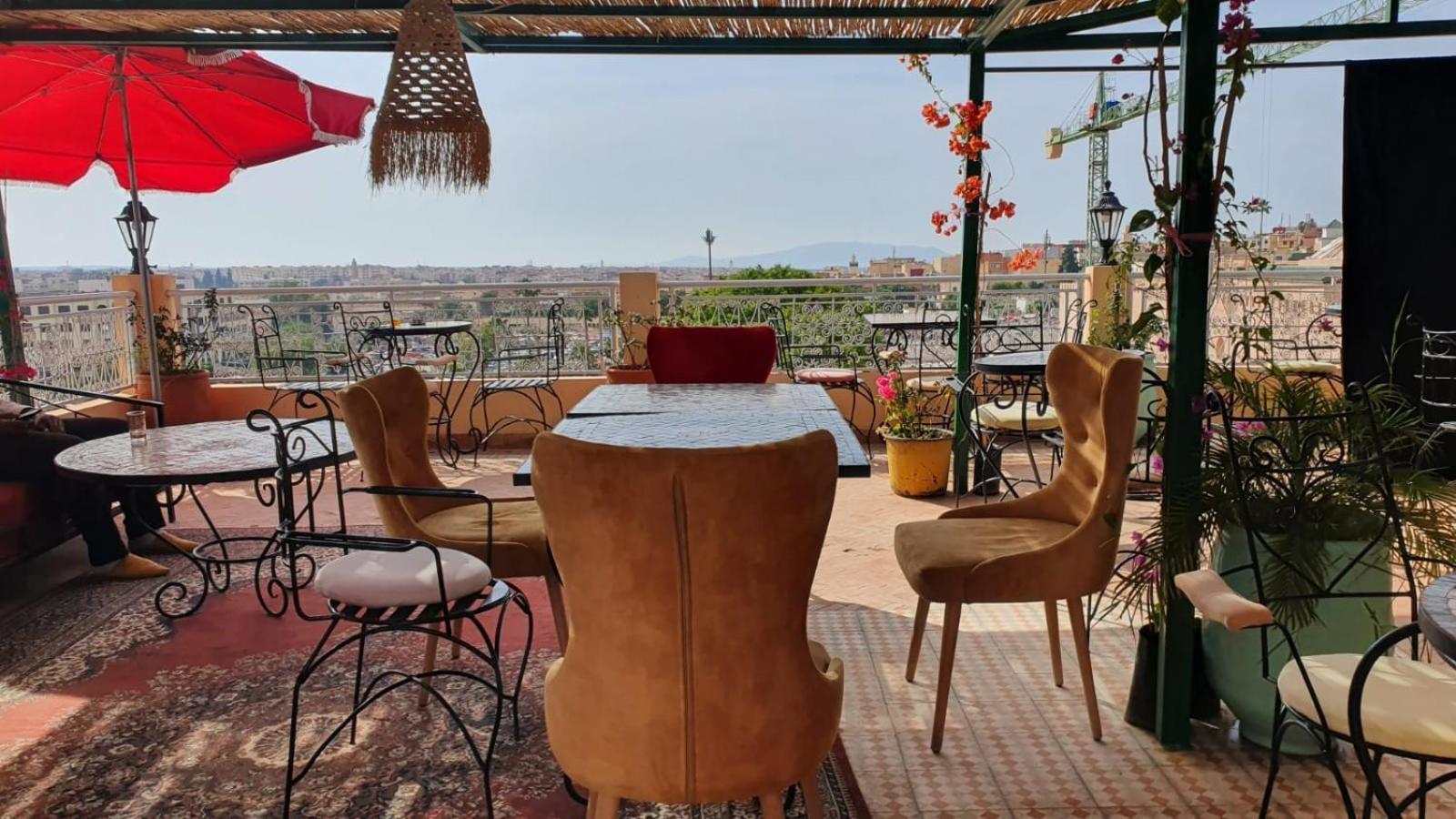 Riad Golf Stinia 2 แมกเนส ภายนอก รูปภาพ