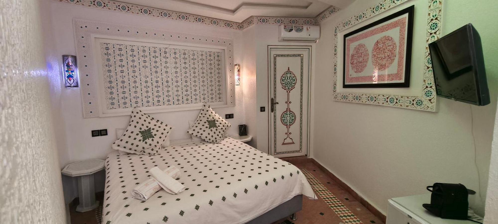 Riad Golf Stinia 2 แมกเนส ภายนอก รูปภาพ