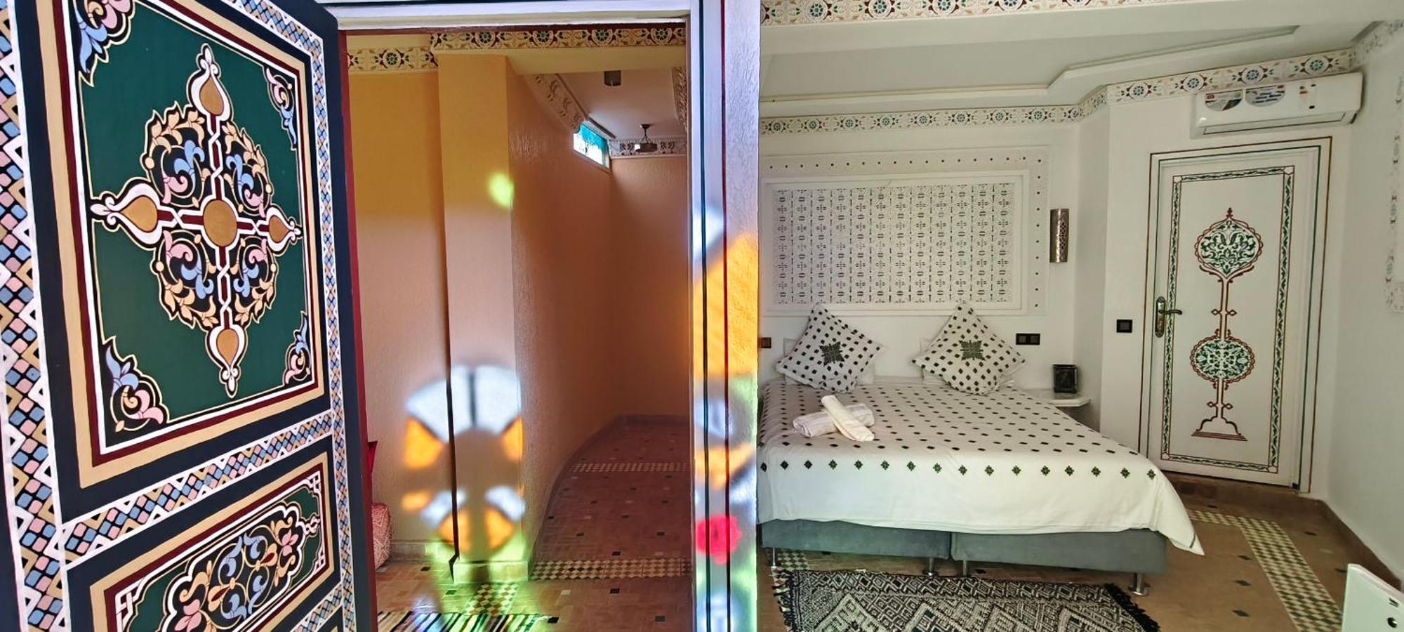 Riad Golf Stinia 2 แมกเนส ภายนอก รูปภาพ